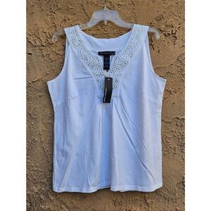 Josephine Chaus White Embellished V-Neck Tank Top Size L